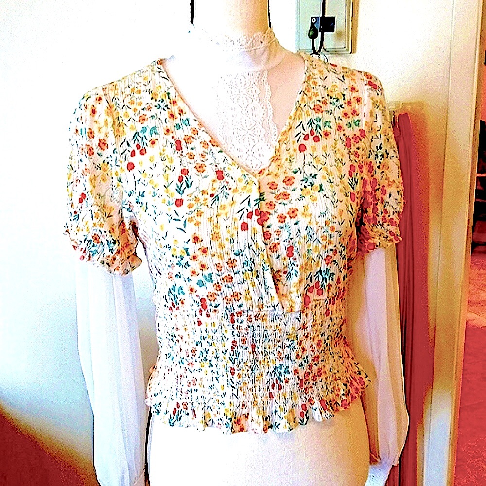 Paper Crane Blouse.  Size:  Medium